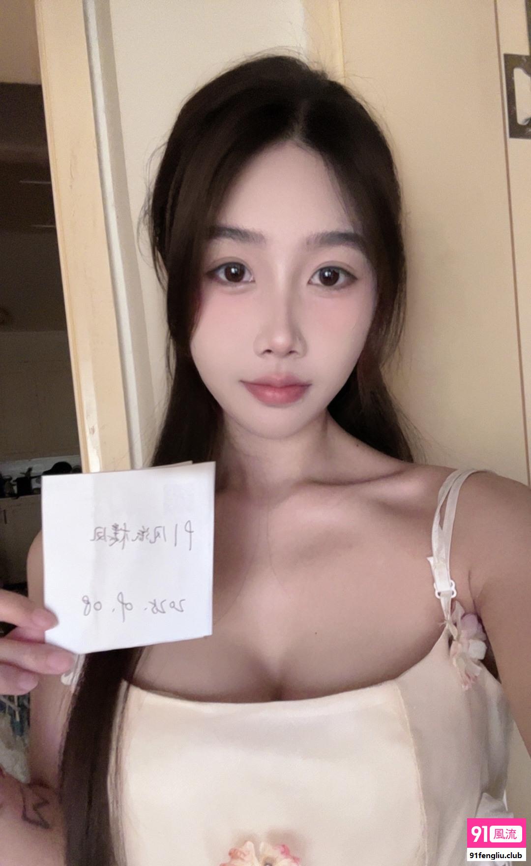 武汉武昌极品小姐姐